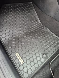 2022 Kia
Sorento Sport