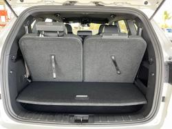 2025 KGM Rexton ELX