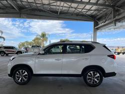 2025 KGM Rexton ELX