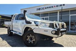 2017 Toyota
Hilux SR
