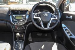 2012 Hyundai Accent Active