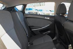 2012 Hyundai Accent Active