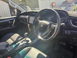 2022 Toyota Fortuner Crusade GUN156R 4X4 Dual Range Graphite