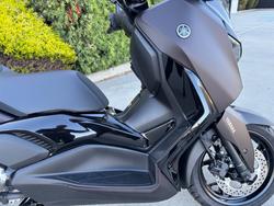 2025 Yamaha XMAX 300 (CZD300A)