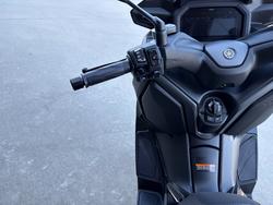 2025 Yamaha XMAX 300 (CZD300A)