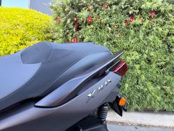 2025 Yamaha XMAX 300 (CZD300A)