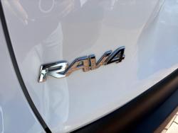 2020 Toyota RAV4 GXL