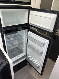 2021 Design RV Crx Semi Off Road Van 4, 19'8''