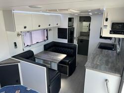 2021 Design RV Crx Semi Off Road Van 4, 19'8''