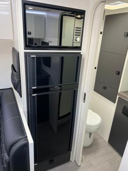 2021 Design RV Crx Semi Off Road Van 4, 19'8''
