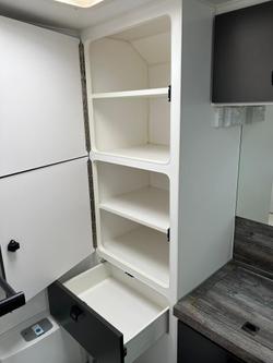 2021 Design RV Crx Semi Off Road Van 4, 19'8''