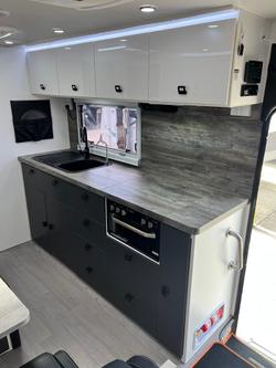 2021 Design RV Crx Semi Off Road Van 4, 19'8''