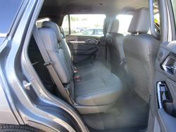 2025 Isuzu MU-X LS-T