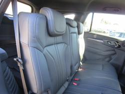 2025 Isuzu MU-X LS-T