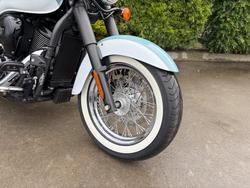 2020 Kawasaki VULCAN 900 (VN900) CLASSIC White