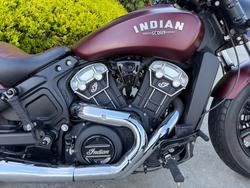 2022 Indian SCOUT BOBBER MAROON METALLIC