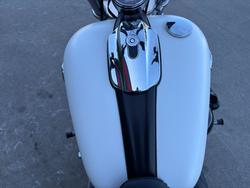 2017 HARLEY-DAVIDSON FXSB SOFTAIL BREAKOUT
