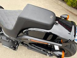 2019 HARLEY-DAVIDSON FXFBS FAT BOB (114) BLACK