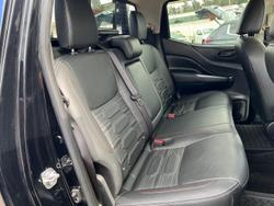 2021 Nissan
                Navara PRO-4X