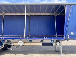 2016 Vawdrey
St3 22 Pallet Straight Deck Curtain R/T