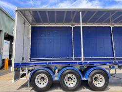 2016 Vawdrey
St3 22 Pallet Straight Deck Curtain R/T