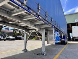 2016 Vawdrey
St3 22 Pallet Straight Deck Curtain R/T