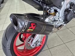 2018 Aprilia Tuono V4 1100 Factory Tuono Red