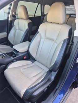 2022 Subaru
                Outback AWD Touring