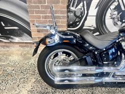 2022 Harley-Davidson Softail Standard 107 (FXST) Softail Black