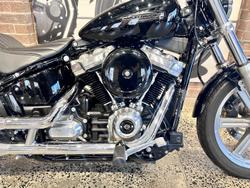 2022 Harley-Davidson Softail Standard 107 (FXST) Softail Black