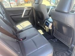 2021 Toyota Prado PRADO DSL WGN AT VX 4277430 005 Crystal Pearl