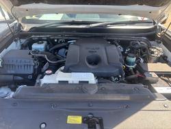 2021 Toyota Prado PRADO DSL WGN AT VX 4277430 005 Crystal Pearl