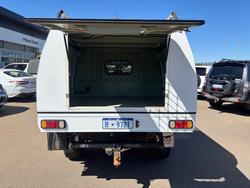 2011 Toyota Hilux HILUX 4x4 3.0L T/D D/C M/T SR5 1R61250 001