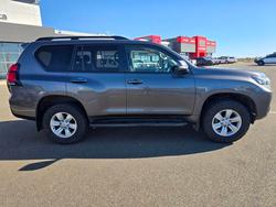 2020 Toyota Prado DSL WGN AT GXL Graphite