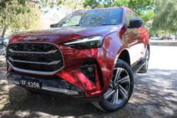 2025 Isuzu MU-X LS-T