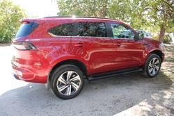 2025 Isuzu MU-X LS-T