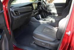 2025 Isuzu MU-X LS-T