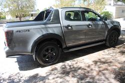 2025 Isuzu D-MAX X-TERRAIN