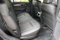 2025 Isuzu MU-X LS-T