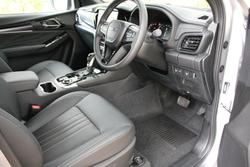 2025 Isuzu MU-X LS-T