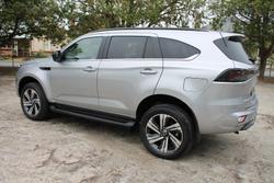 2025 Isuzu MU-X LS-T