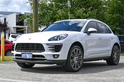 2018 Porsche
Macan