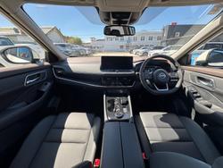 2025 Nissan X-TRAIL ST-L e-POWER