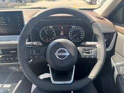 2025 Nissan X-TRAIL ST-L e-POWER