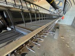 2016 New Holland
                Cr 9.90 