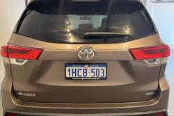 2017 Toyota Kluger GX