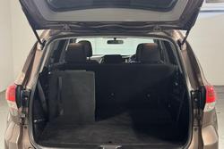 2017 Toyota Kluger GX