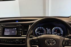 2017 Toyota Kluger GX