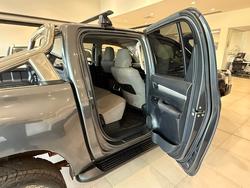 2020 Toyota Hilux 4X4 2.8L DSL D/C 6AT SR5
