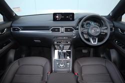 2025 Mazda CX-5 G25 Akera